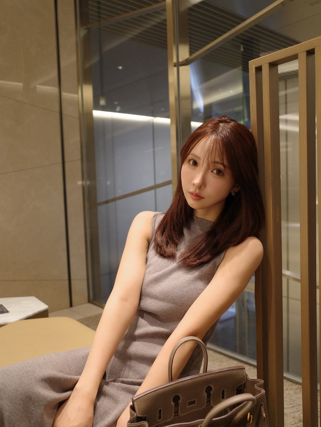 【正妹】三上悠亚针织裙子大姐姐好美，非常适合假日晚餐和更多！