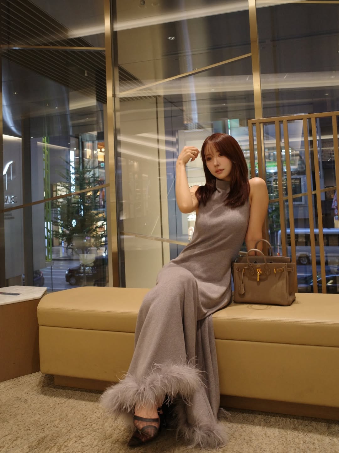 【正妹】三上悠亚针织裙子大姐姐好美，非常适合假日晚餐和更多！