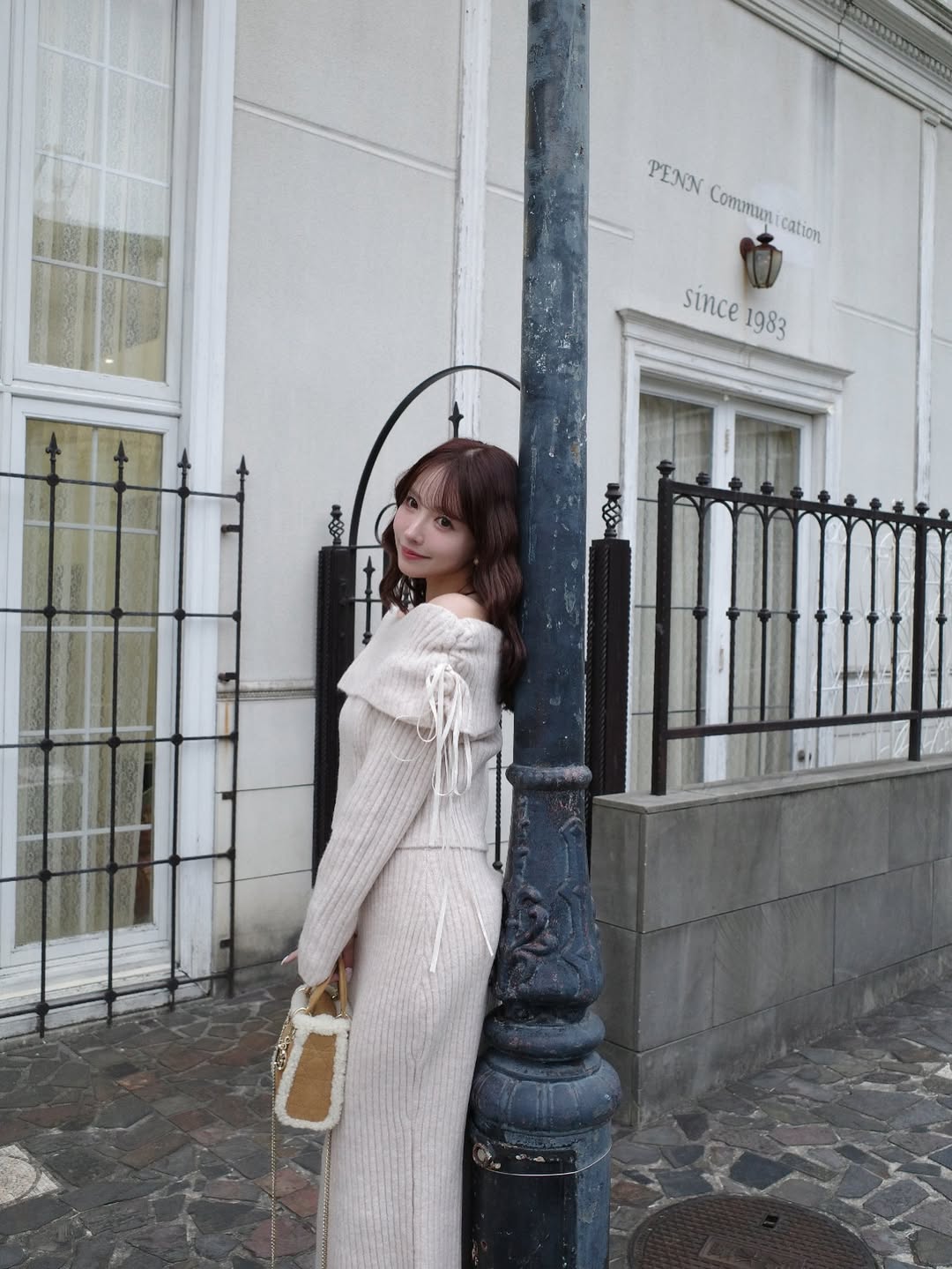 【正妹】三上悠亚穿秋冬的衣服超美，温柔又有气场的大姐姐形象！