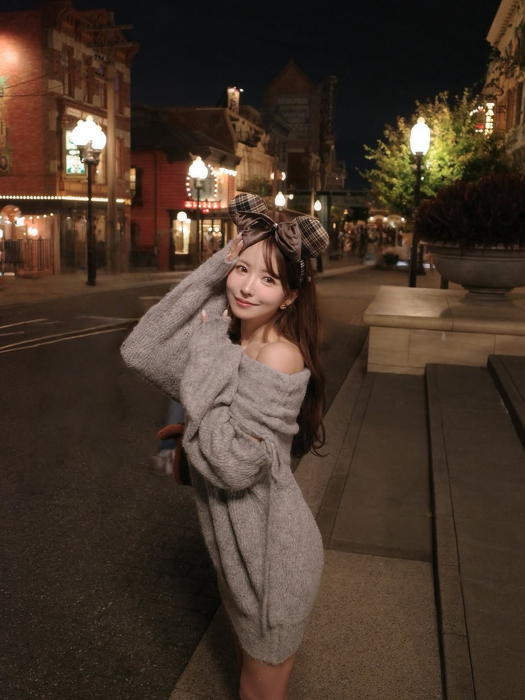 【正妹】三上悠亚针织洋装夜景美照，那些细小却珍贵的瞬间！