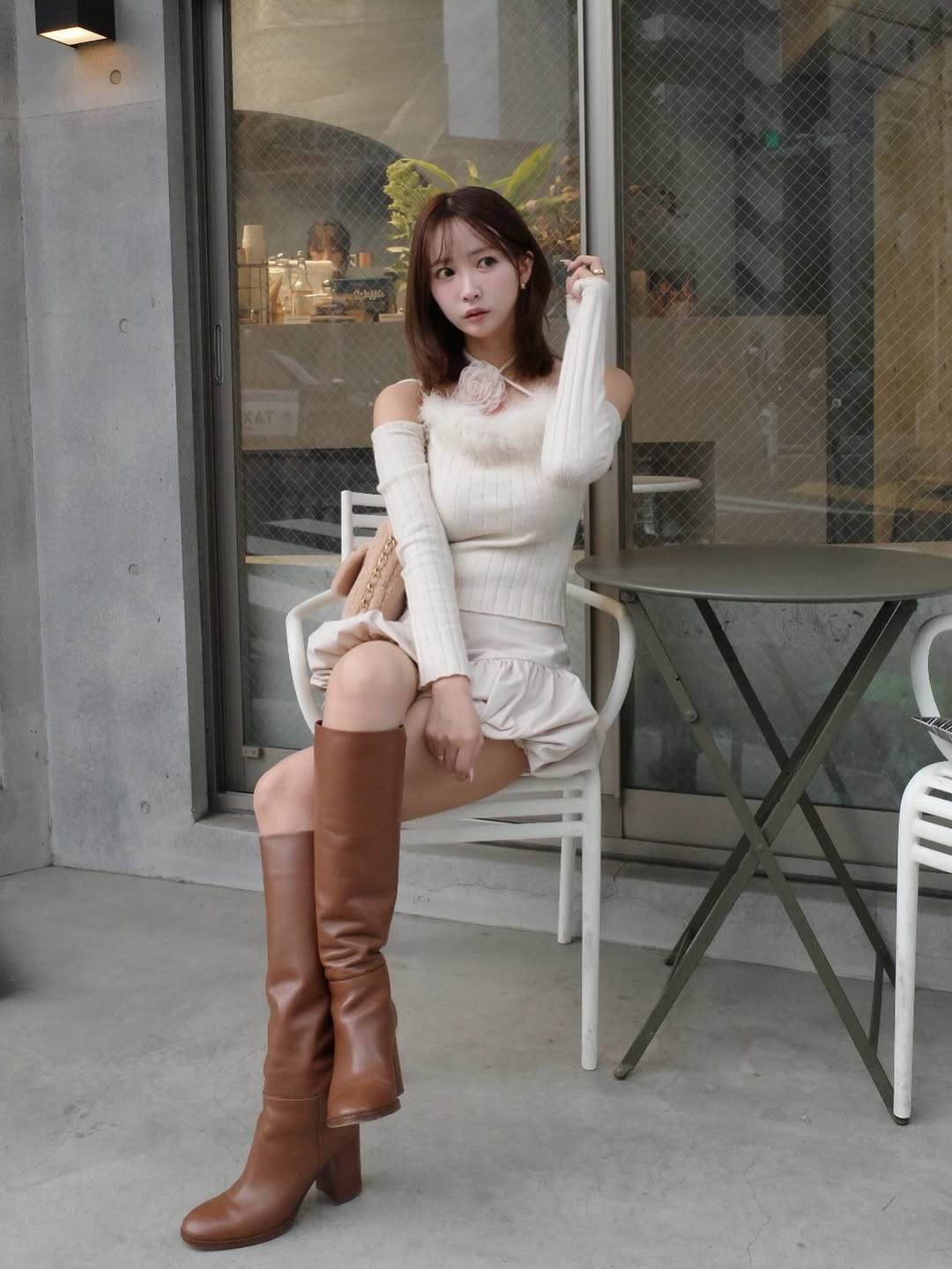 【正妹】三上悠亚吃冰淇淋美照，日常生活被忽视的细微美感！