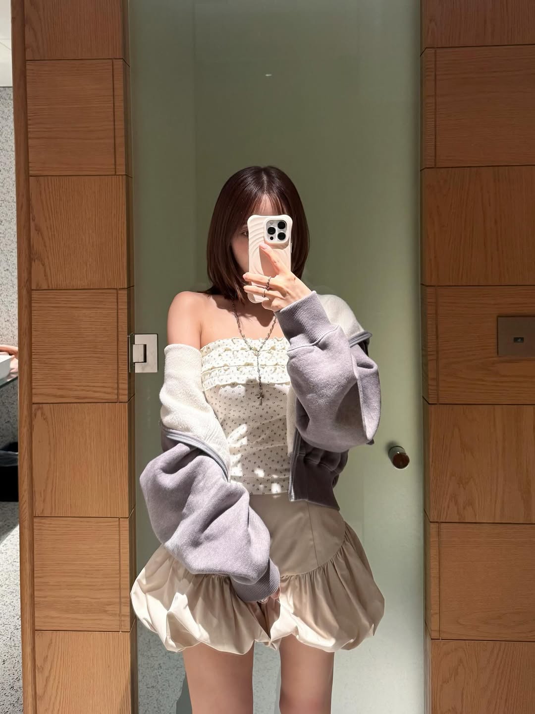 【正妹】三上悠亚夜市美食博主，分享的日常美食瞬间！