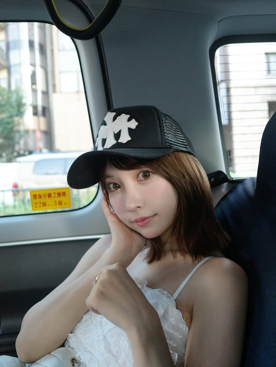 【正妹】三上悠亚的甜美瞬间，一幅温暖愉悦的生活画面！