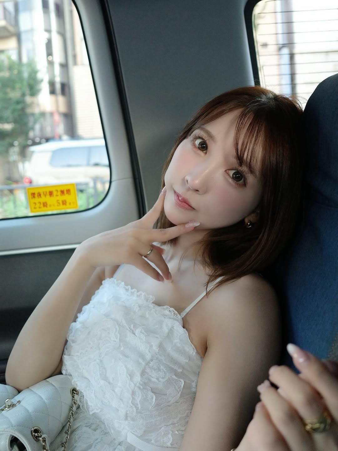 【正妹】三上悠亚的甜美瞬间，一幅温暖愉悦的生活画面！