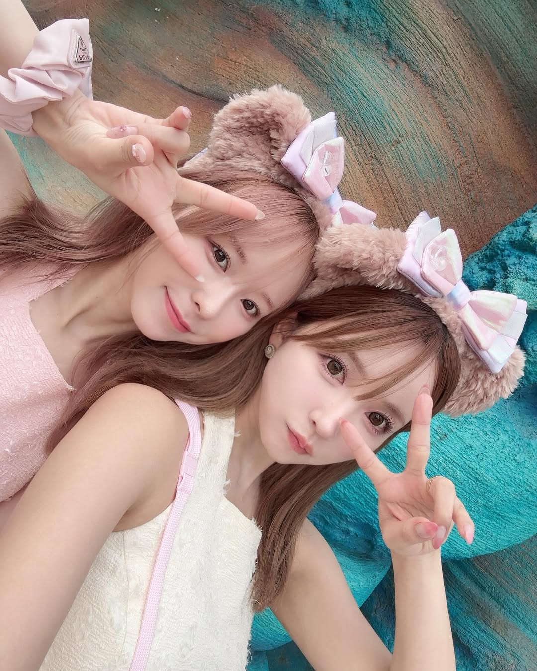 【正妹】三上悠亚东京迪士尼打卡美照，让人驻足观望的温暖气场！