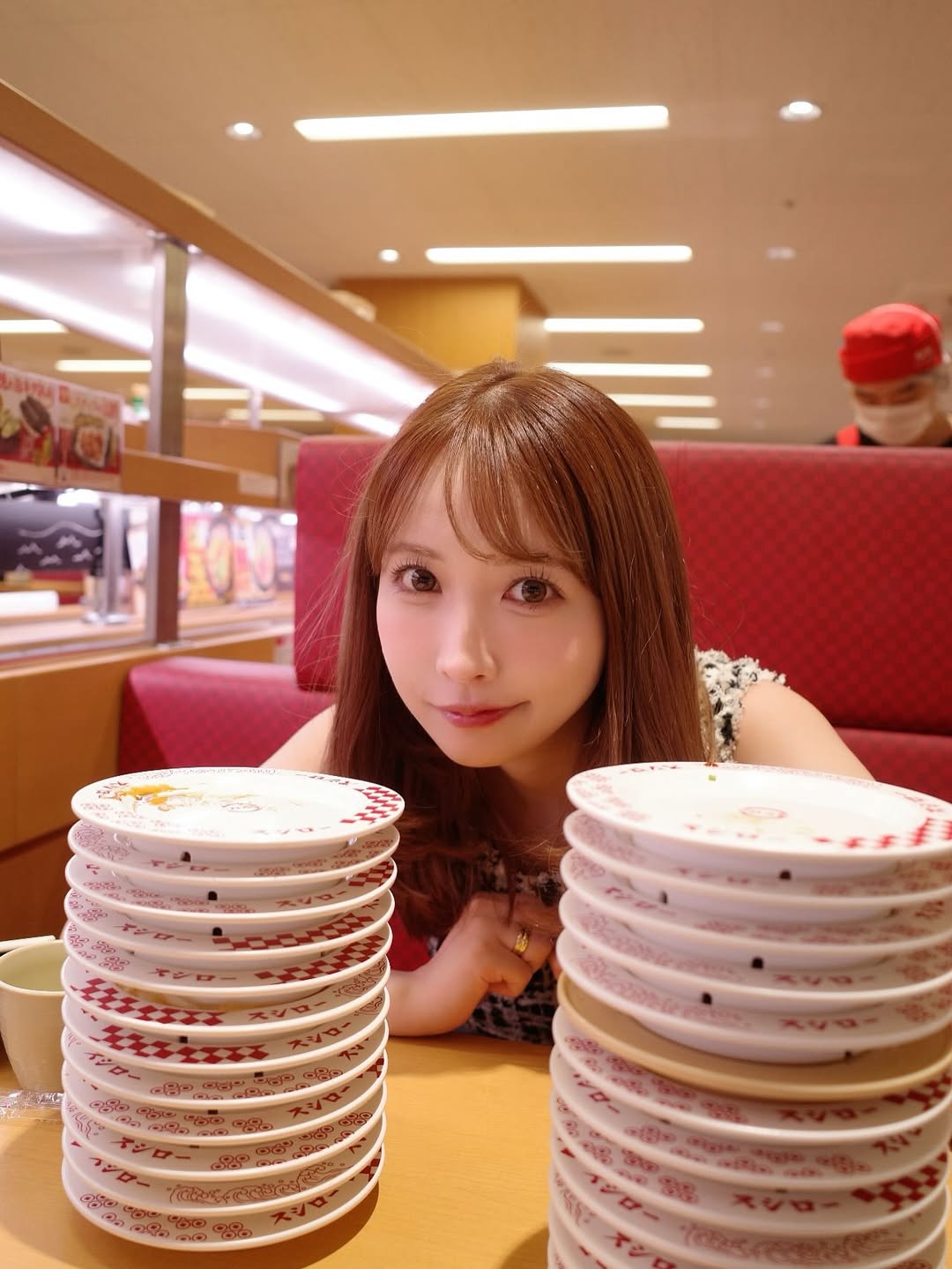 【正妹】三上悠亚日料寿司店品美食照，大家最喜欢的故事是什么?