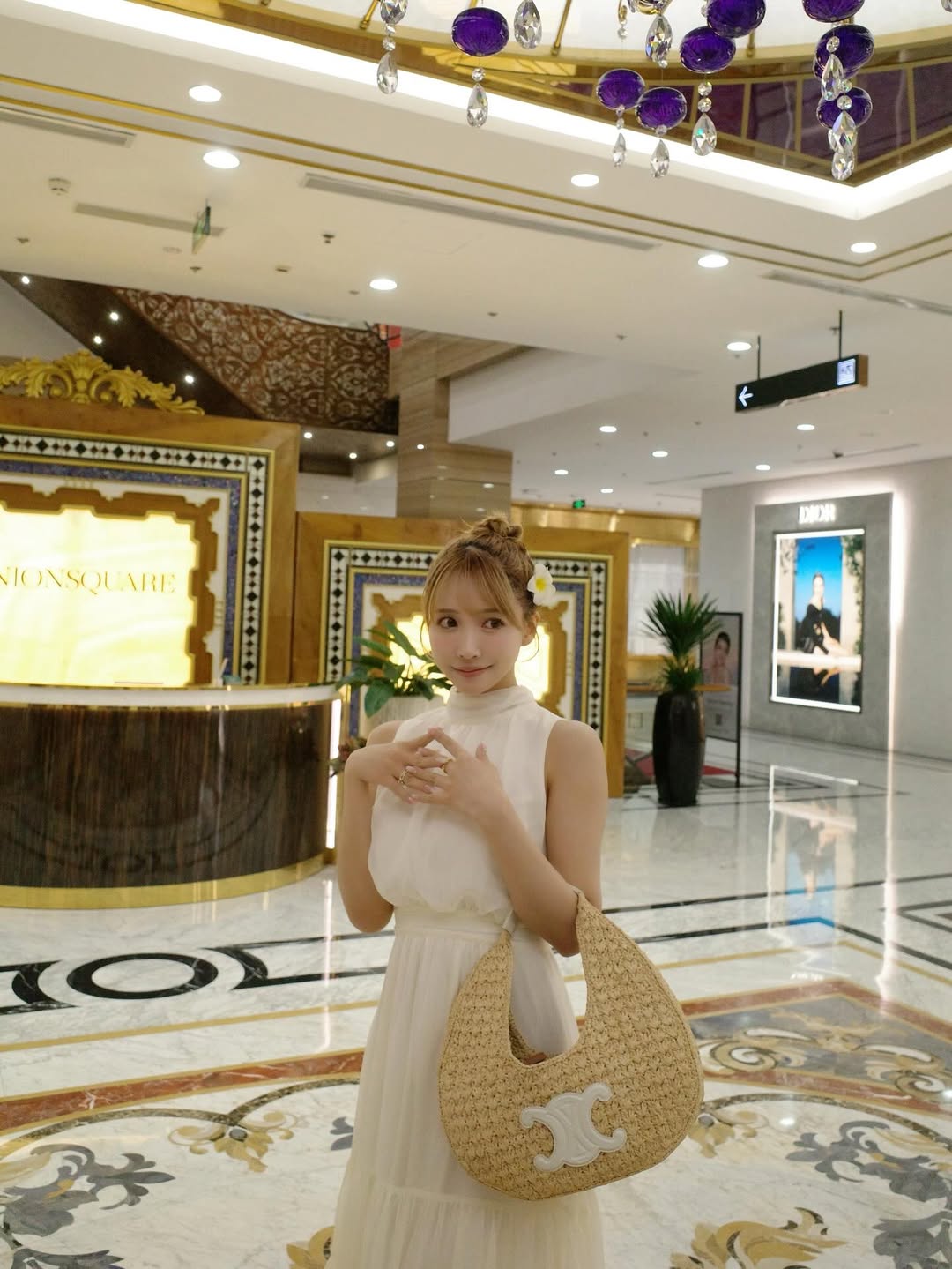 【正妹】追随三上悠亚的越南购物日美照，带着美好心情，！