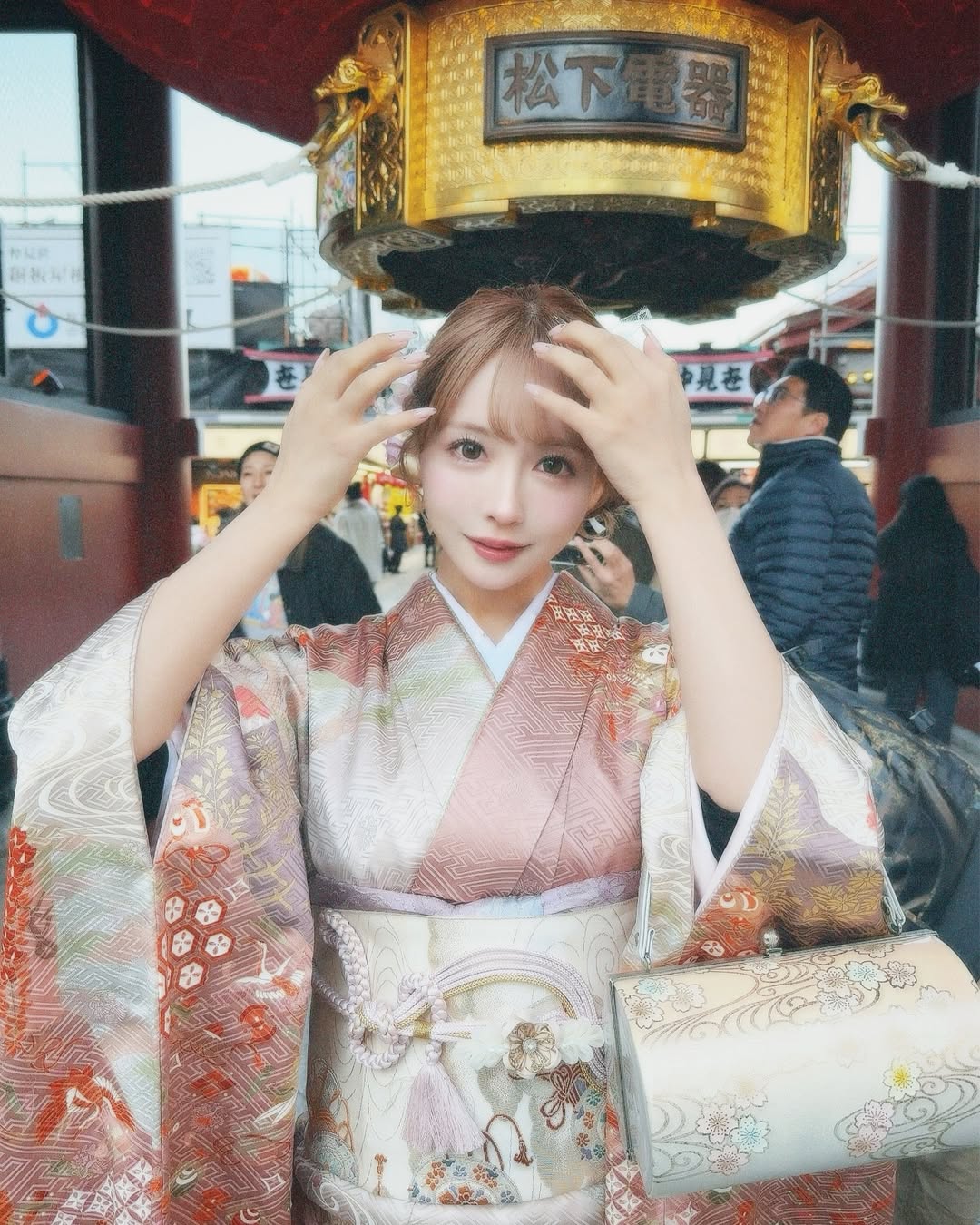 【正妹】三上悠亚和服太可爱了，气质自然流露与自信表达课！