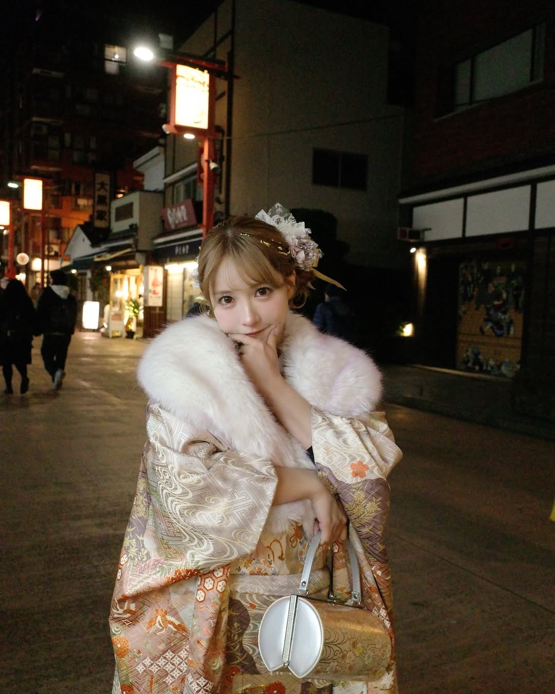 【正妹】三上悠亚和服太可爱了，气质自然流露与自信表达课！