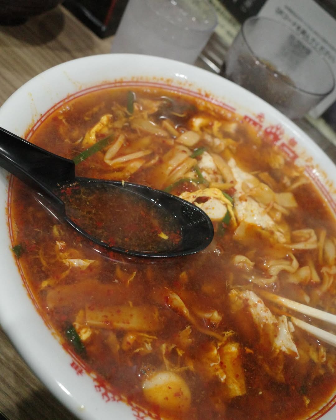 【正妹】三上悠亚美食拉面的照片，美的让人忍不住屏息欣赏！