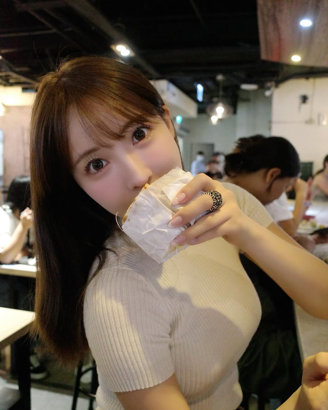 【正妹】三上悠亚台湾早餐美照，让人不禁为之驻足称赞！