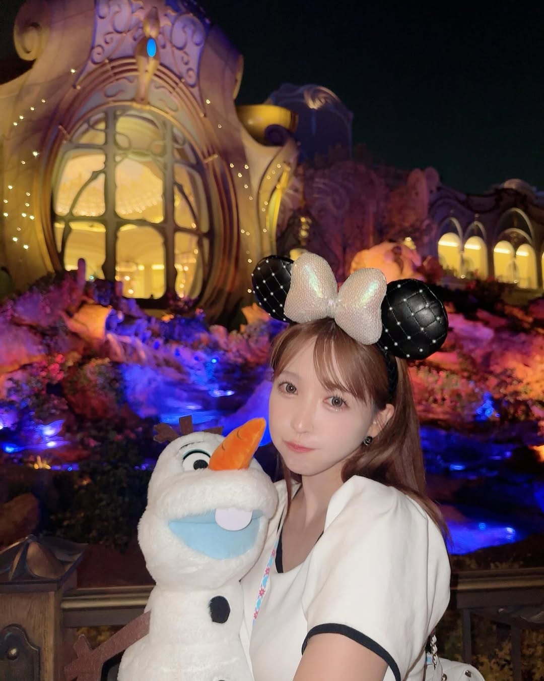 【正妹】三上悠亚夜景迪士尼美照，一剂温柔的情绪安抚！