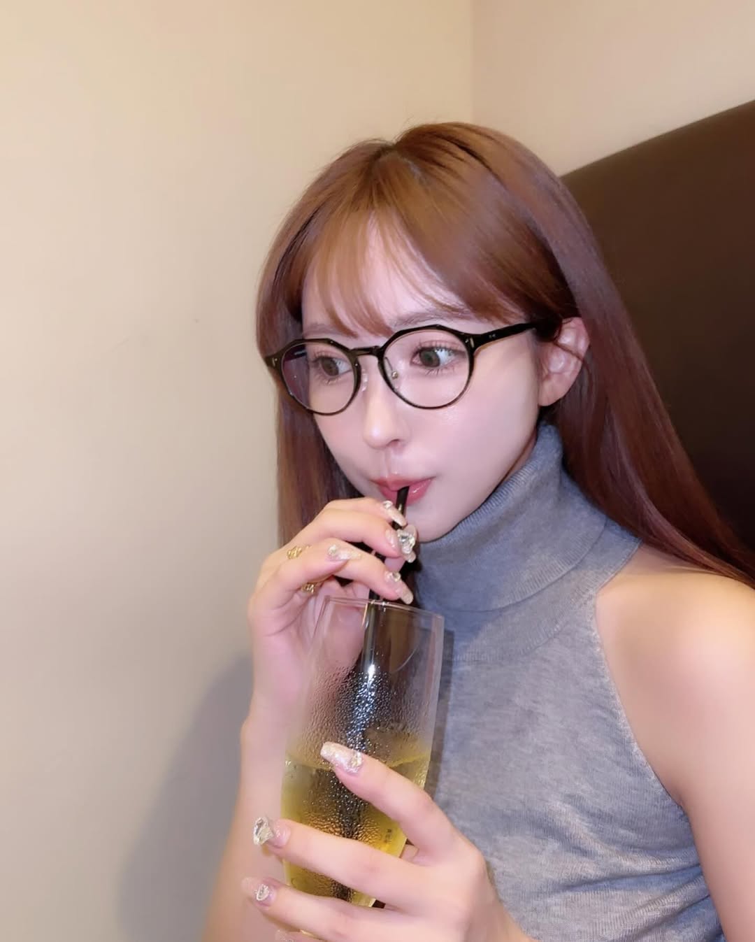 【正妹】三上悠亚的小确幸，细细品味那短暂却难忘的美食！