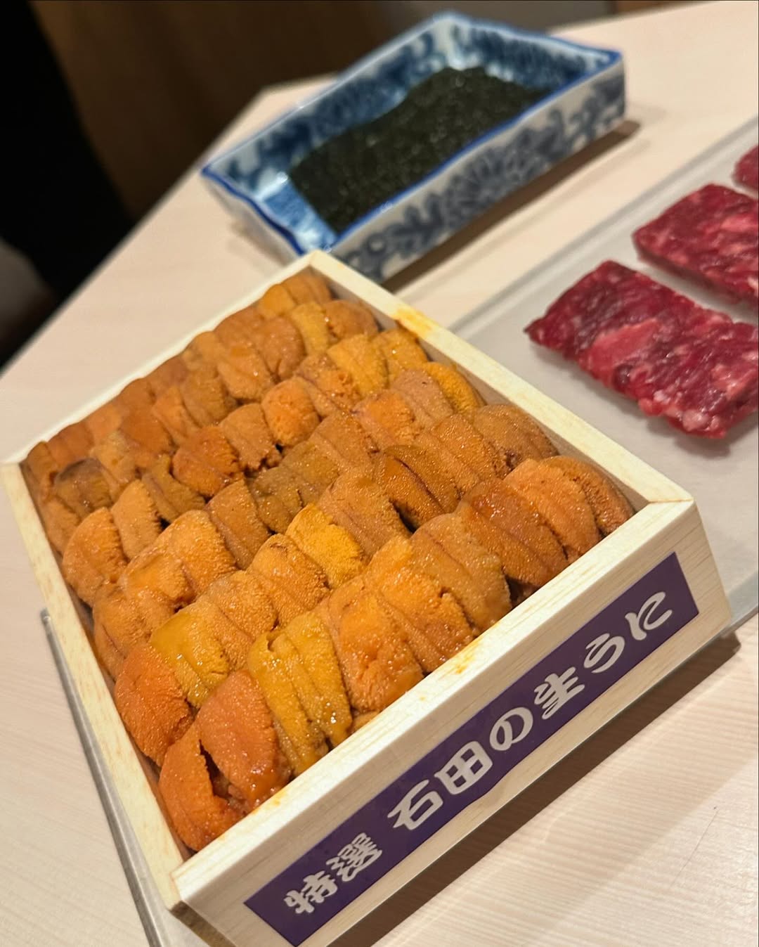 【正妹】三上悠亚的小确幸，细细品味那短暂却难忘的美食！