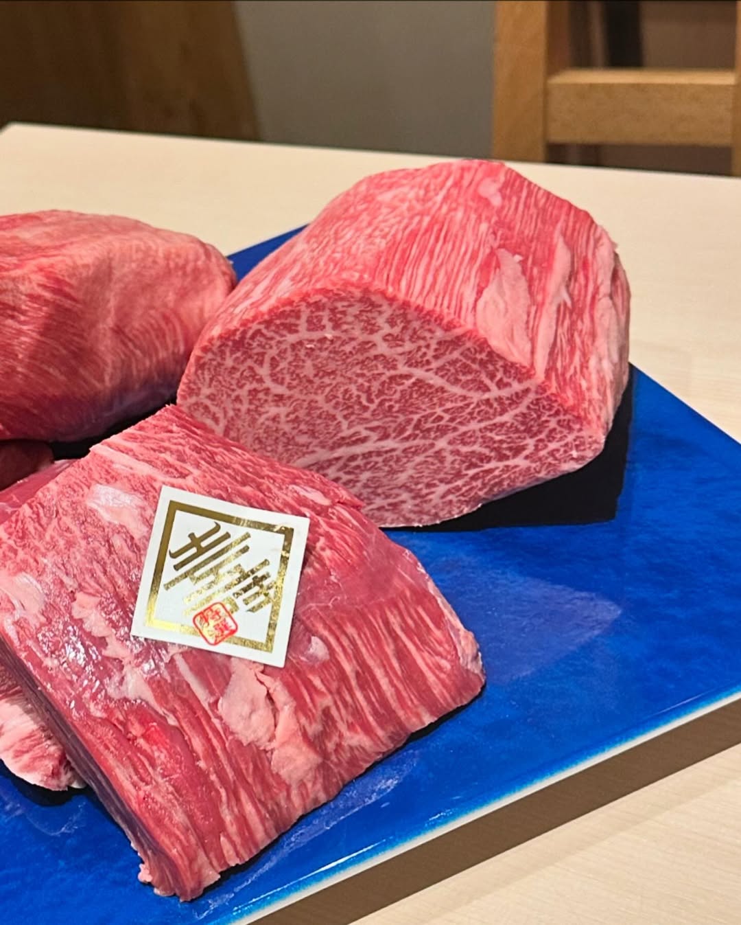 【正妹】三上悠亚的小确幸，细细品味那短暂却难忘的美食！