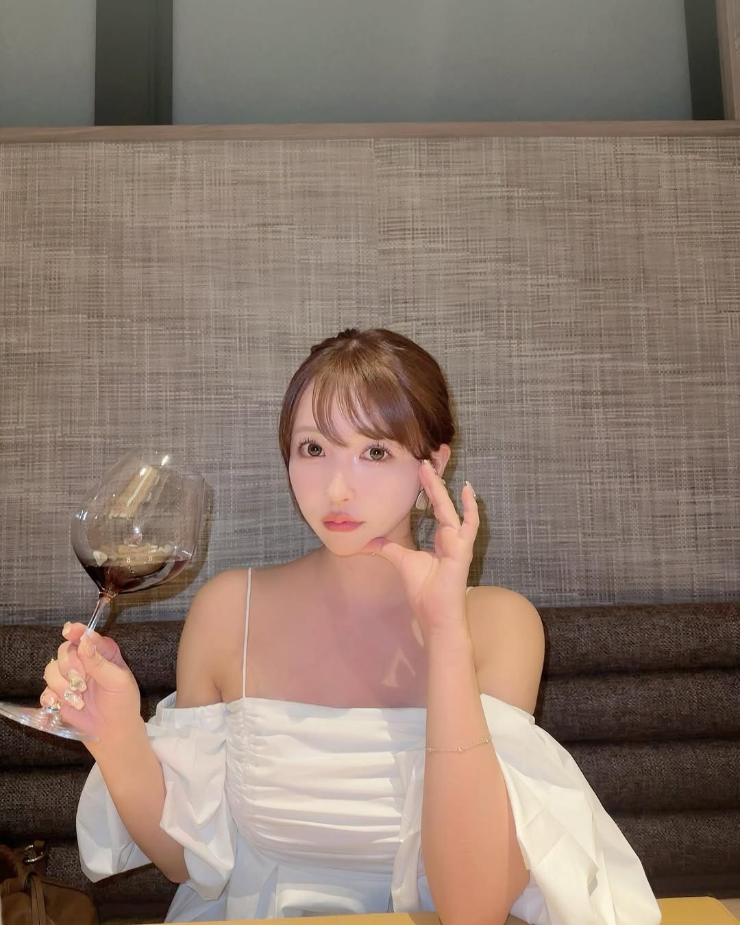 【正妹】三上悠亚轻井泽海岛小旅行，赢得了大量粉丝的喜爱！