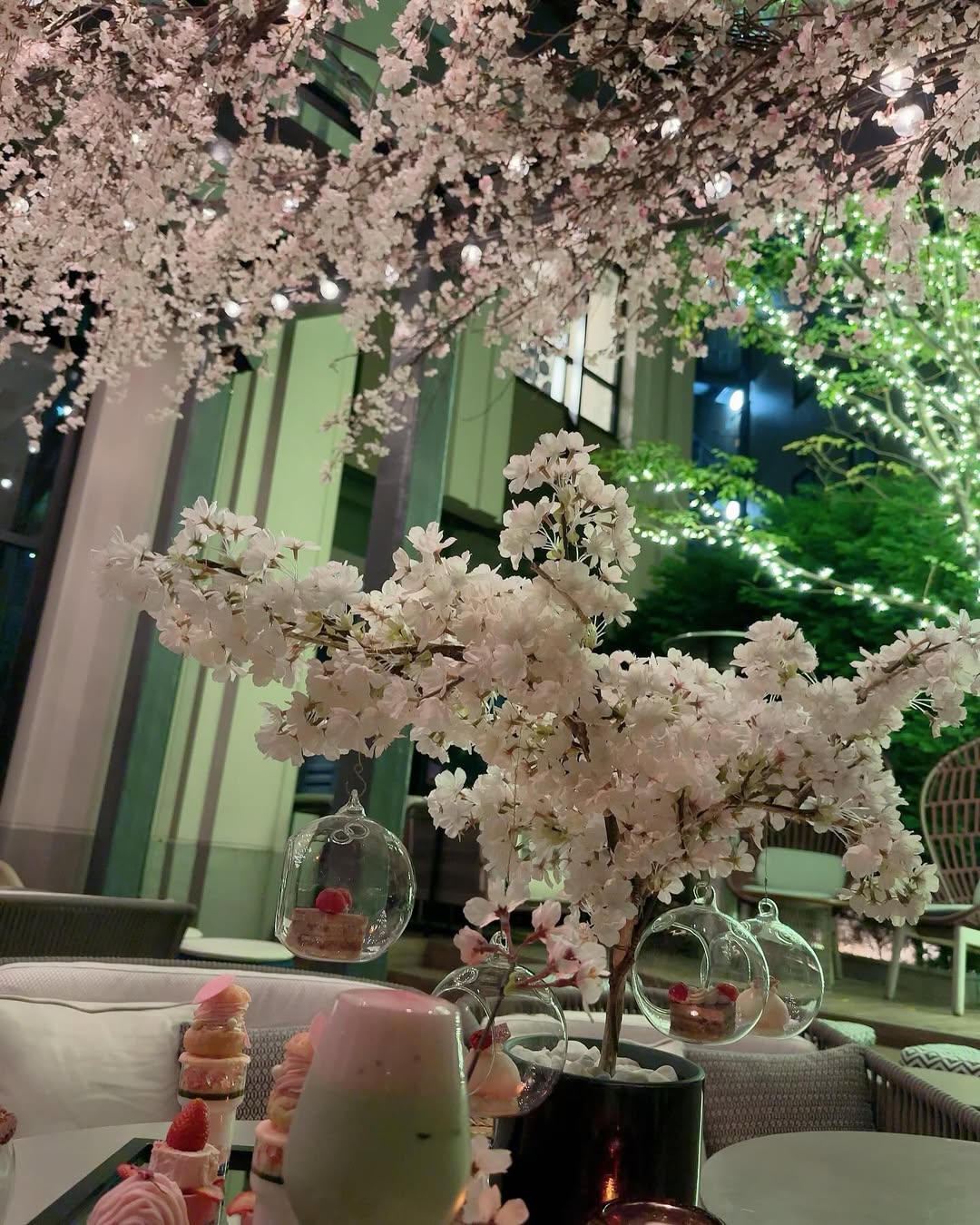 【正妹】三上悠亚与闺蜜下午茶美照，捕捉那一张惬意的美照！