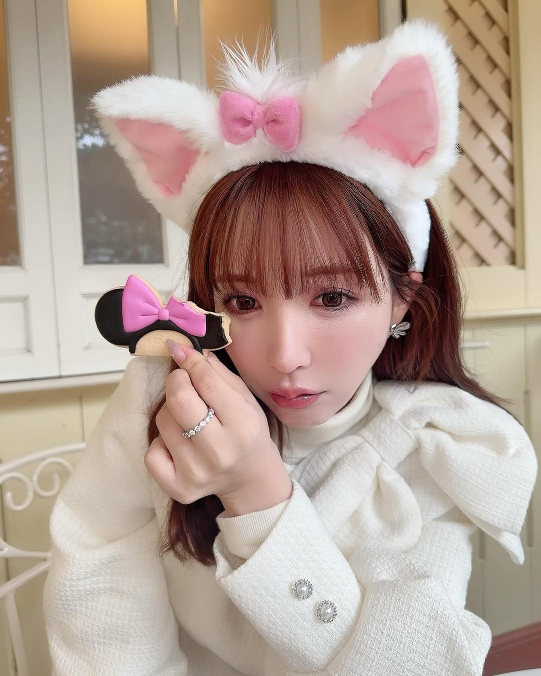 【正妹】三上悠亚猫耳饰迪士尼美照，仿佛一阵春风拂过观众的心田！