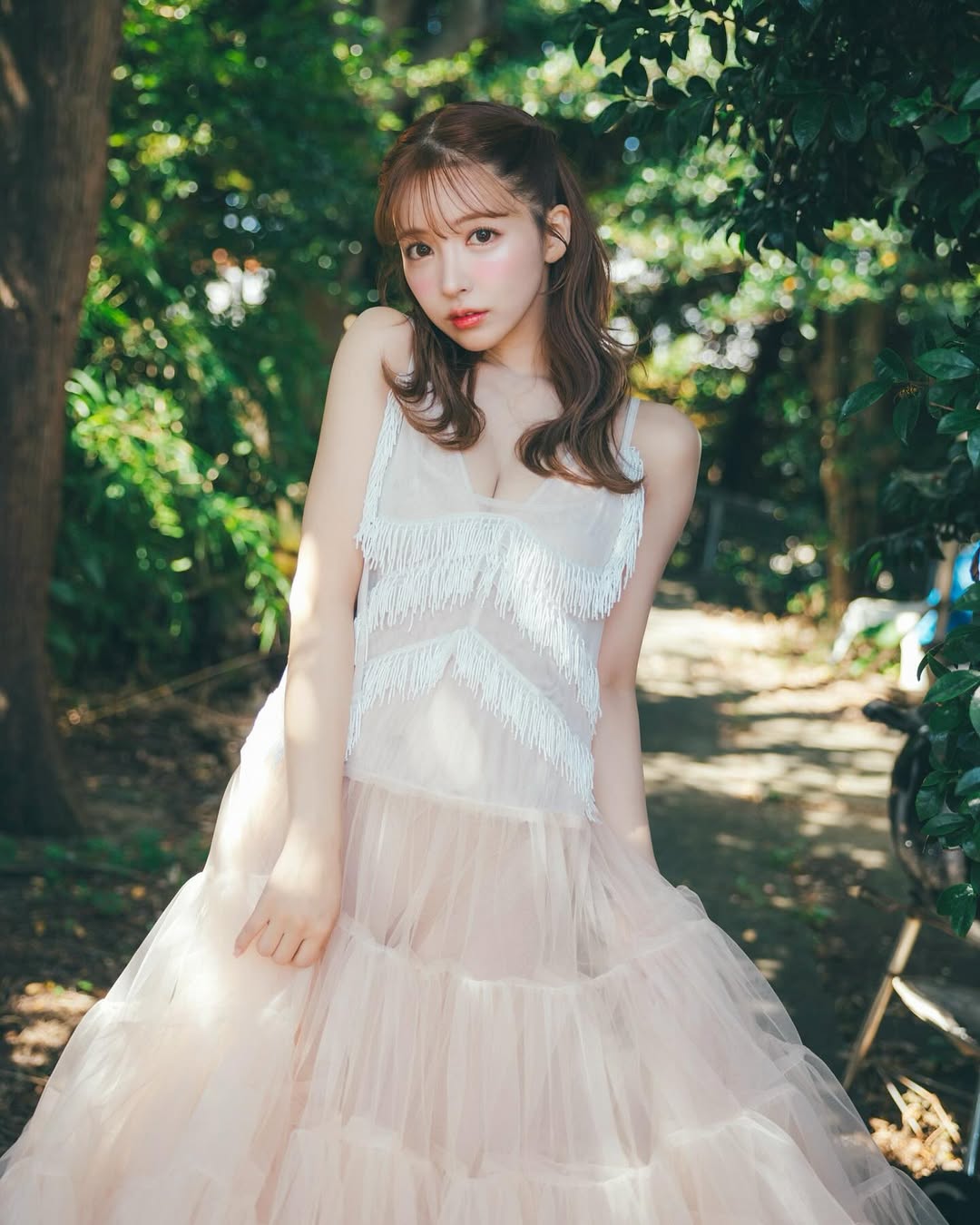 【正妹】三上悠亚乡间小路写真，那一瞬间被温柔地放慢！