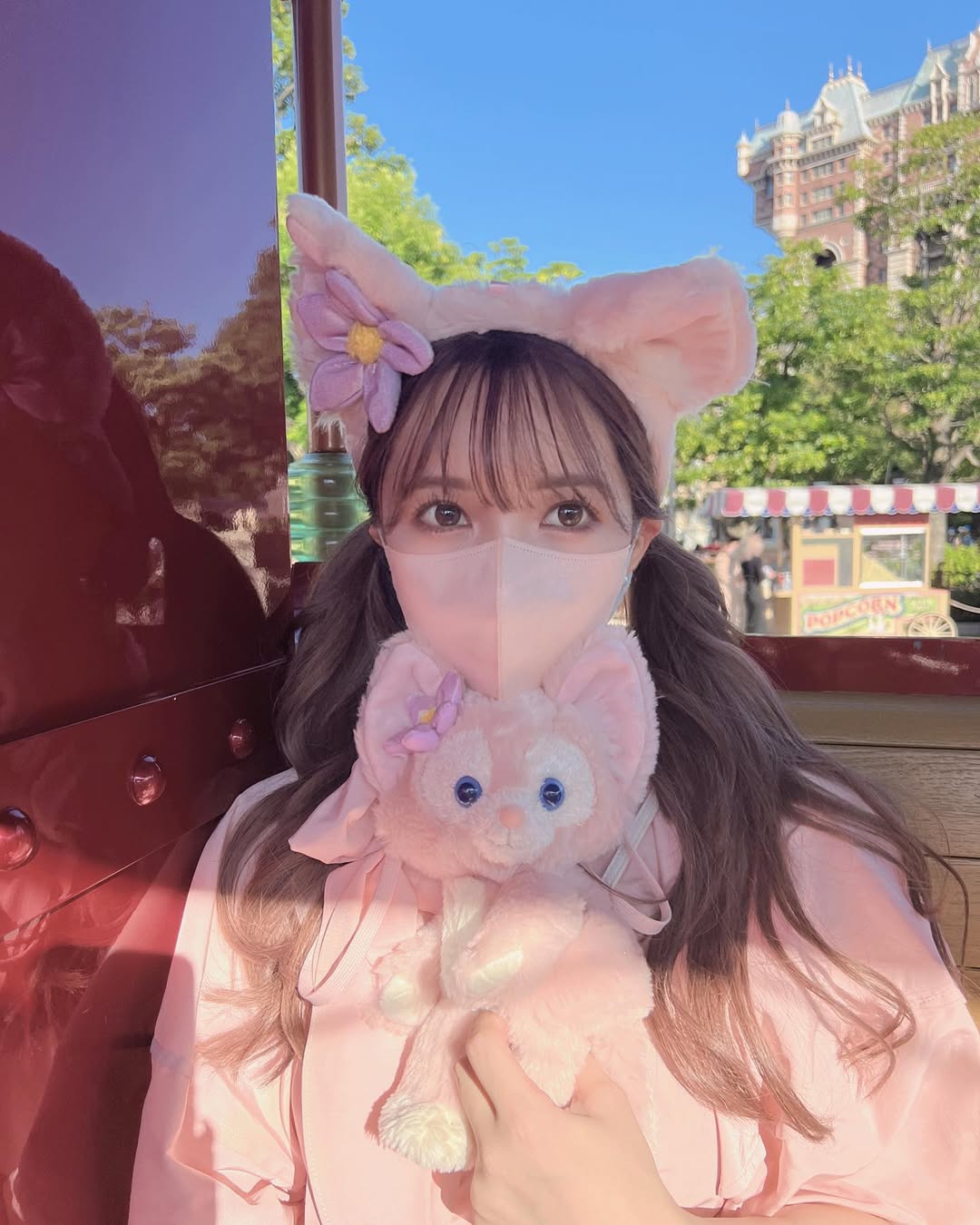 【正妹】三上悠亚粉色口罩萝莉装美照，瞬间抓住所有人的目光！