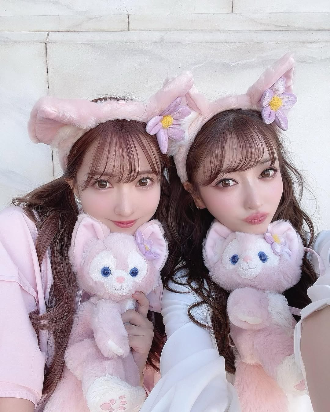 【正妹】三上悠亚粉色口罩萝莉装美照，瞬间抓住所有人的目光！