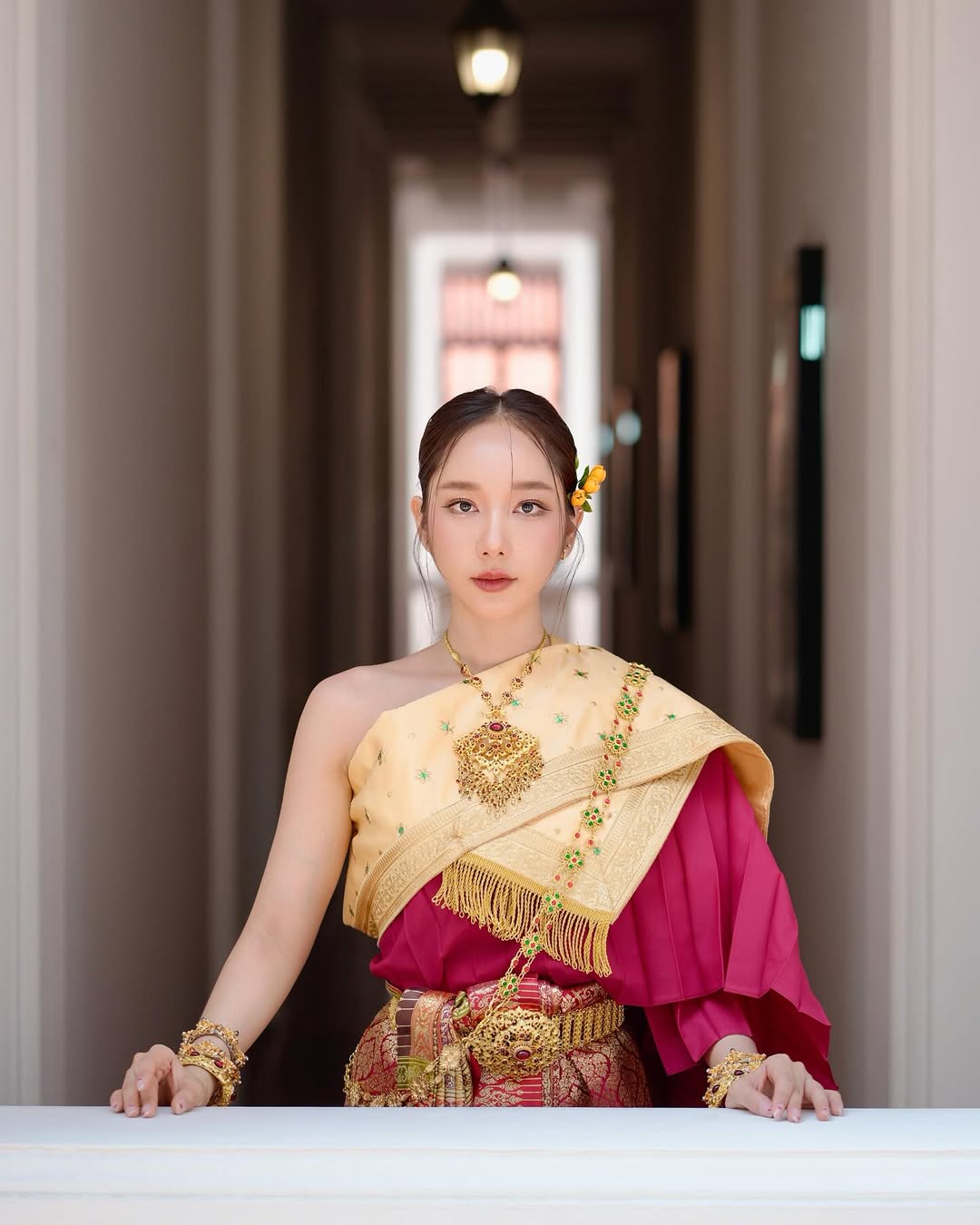 【正妹】kalyanat.ss魅力四射的泰国寺庙之旅,引爆观众热情!