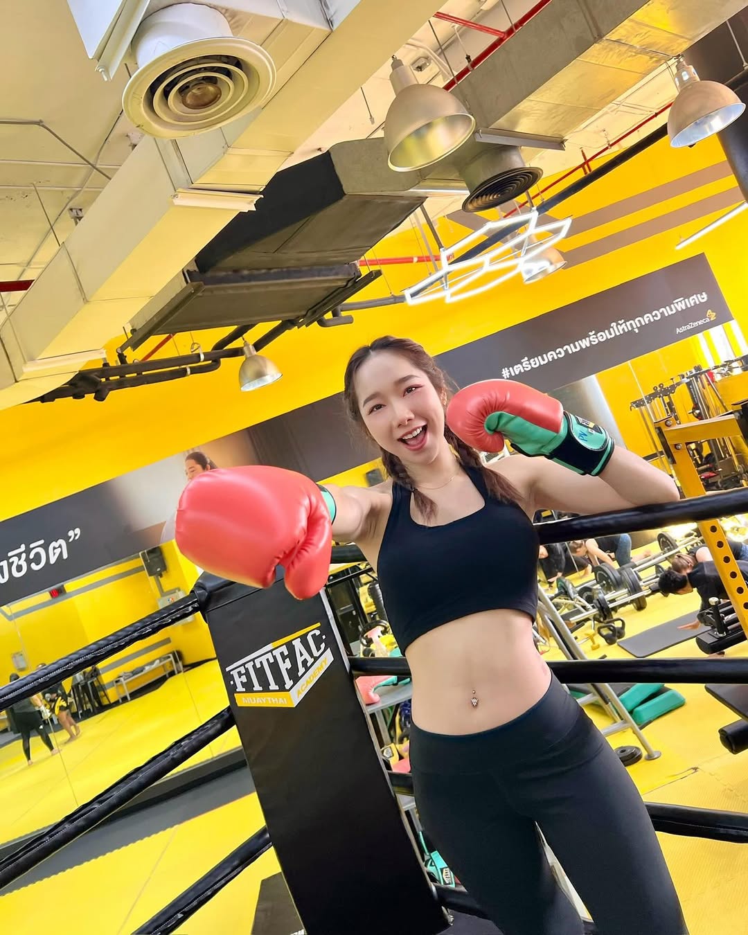 【正妹】kalyanat.ss擂台上女拳击手，把动感与审美演绎到极致！