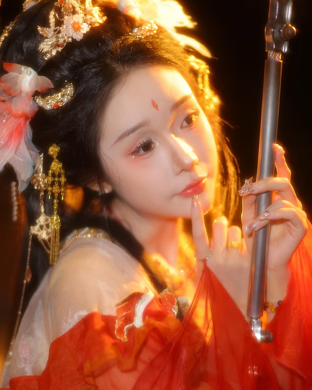 【正妹】可霏Naomi古装湖畔仙子美照，古雅又清新的视觉享受！