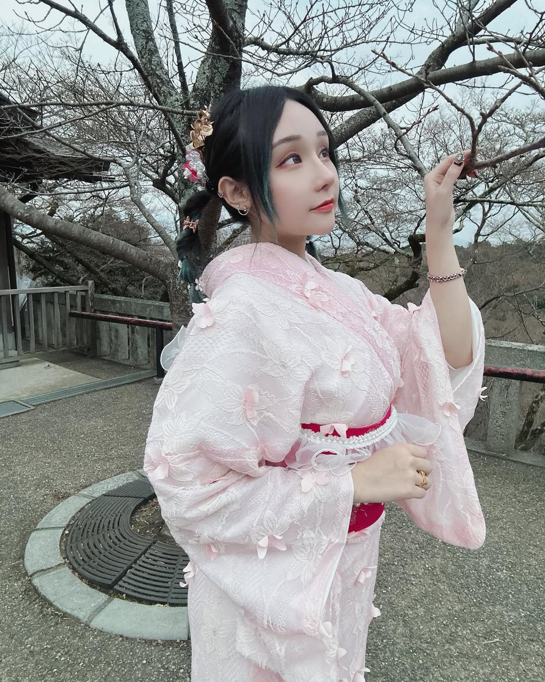 【正妹】可霏Naomi和服京都清水寺美照，一场跨越时空的温柔对话！