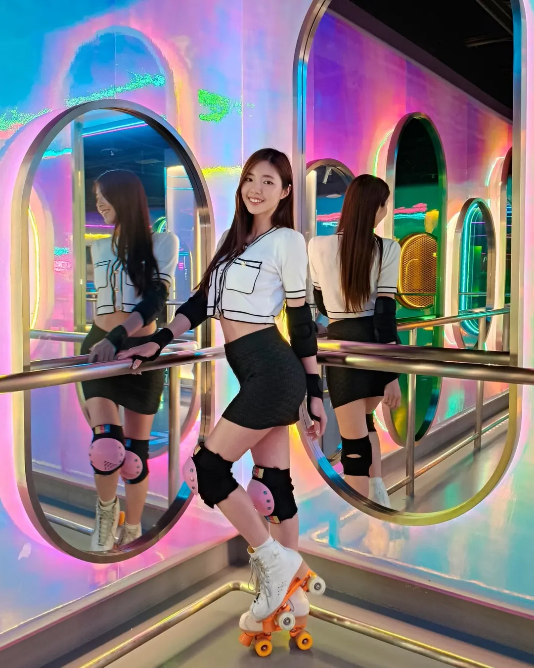 【正妹】溜溜旱冰场滑旱冰美照，美学与气质表达巧妙结合！