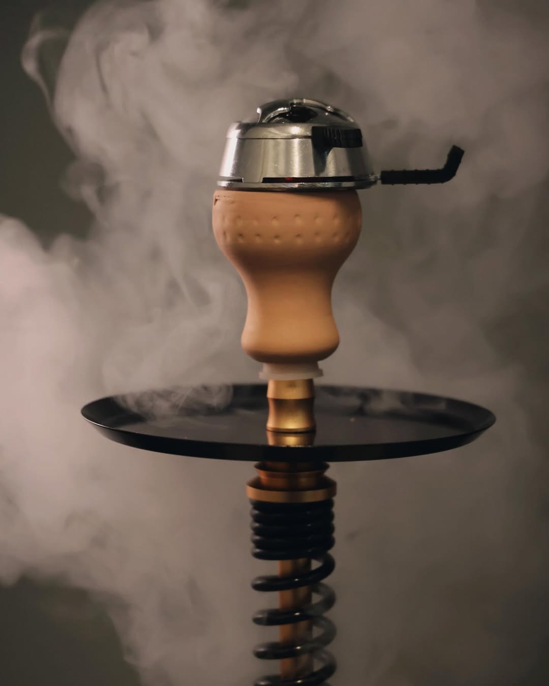 【正妹】溜溜与阿拉伯水烟美照，超越单纯的美感展示！