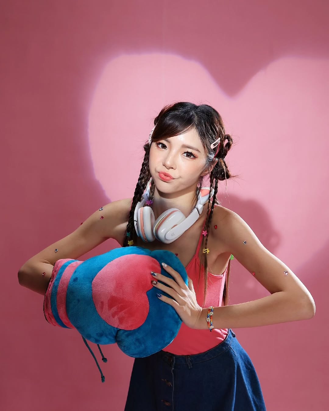 【正妹】溜溜旱冰少女写真，令人着迷的少女甜美！