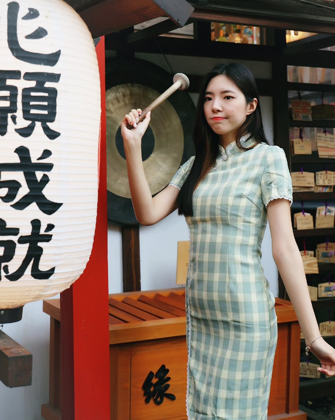 【正妹】溜溜旗袍大小姐美照，细细品味她独特的魅力！