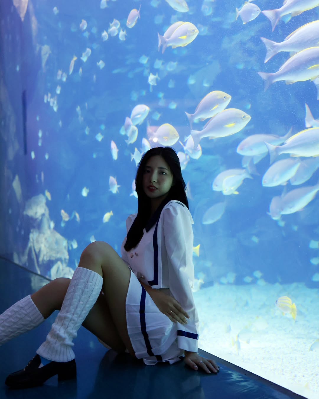 【正妹】溜溜逛海洋公园美照三，美景中最亮眼的主角！