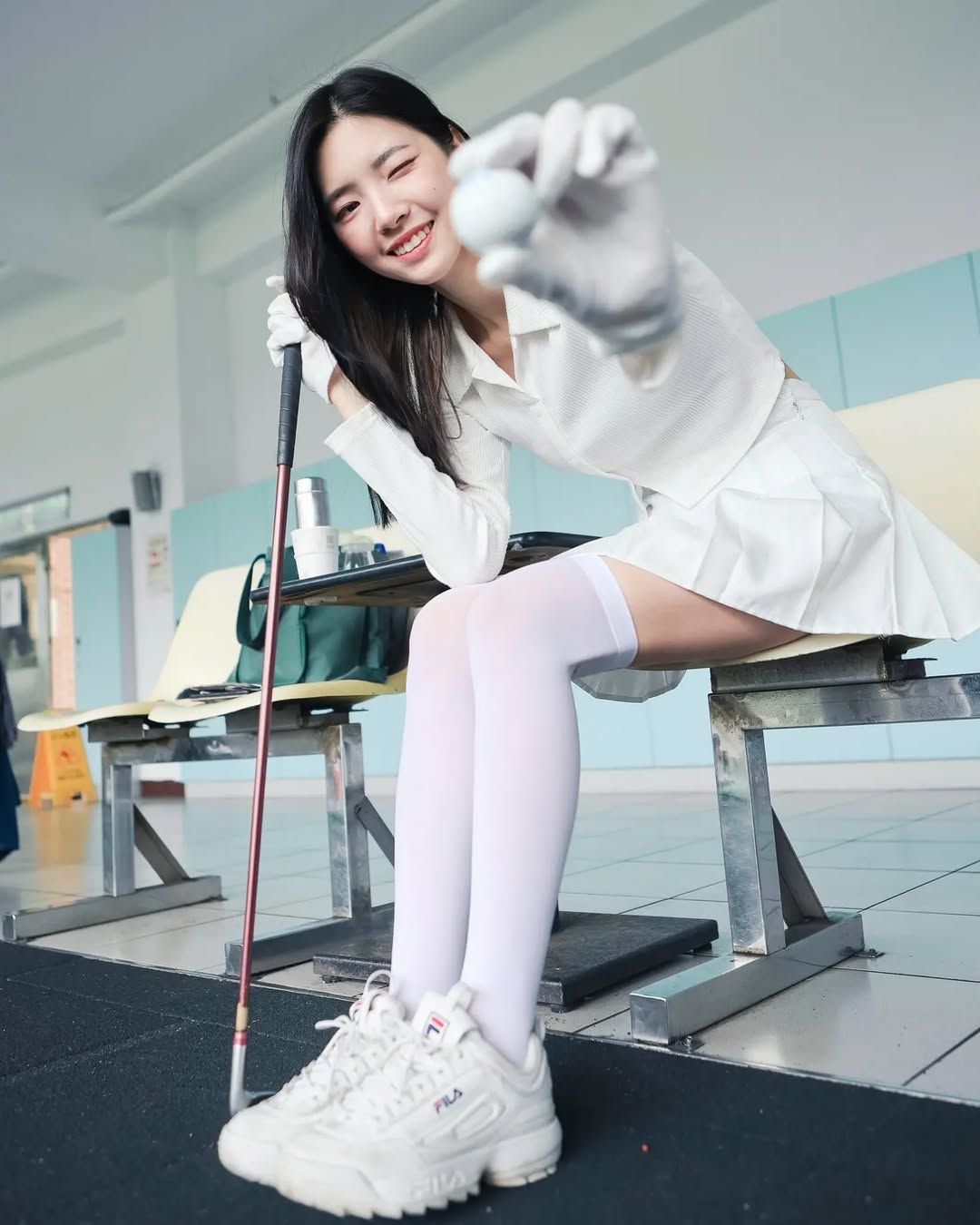 【正妹】溜溜打高尔夫球美照,难以忽视的独特魅力!